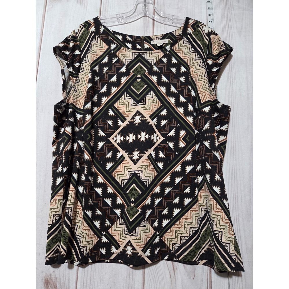 Ladies 2x Aztec Print Sleeveless Top Geometric Diamond Pattern‎ Blouse Stretch